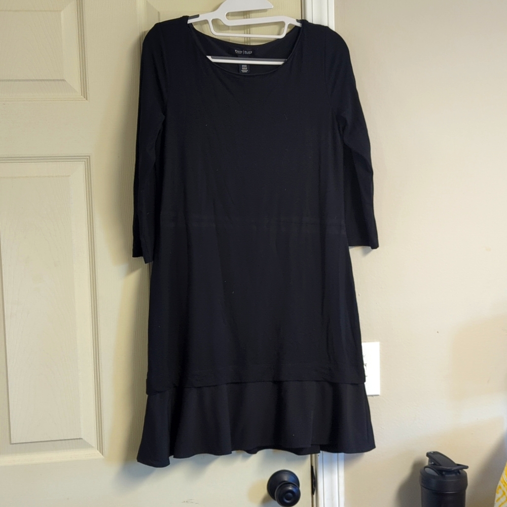 White House. Black Market dress